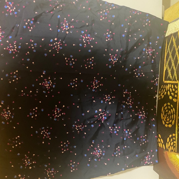 Floral platted skirt - Picture 6 of 9